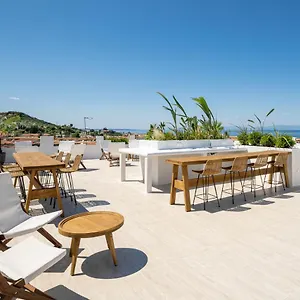 Palm Residences מלון
